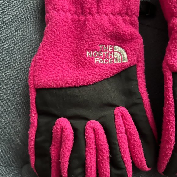 **2xHP** The North Face Winter Gloves (Kids/Youth Medium) - Picture 4 of 10